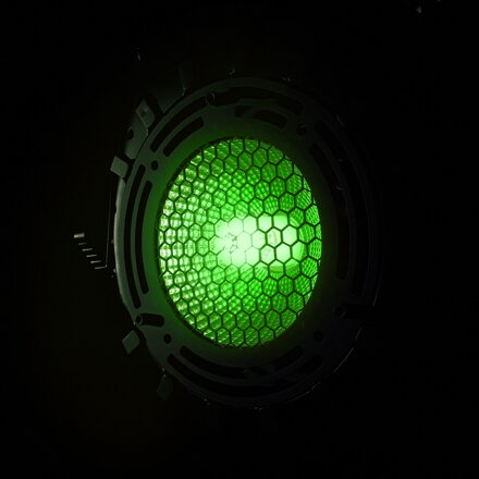 Vintage LED PAR 64 300W 5in1 COB SHORT RGBWA + BARNDOOR Mk2